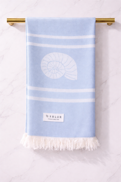 buy blue colo bath towels online